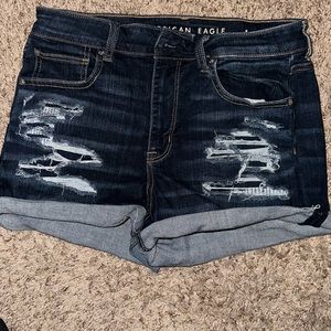 Woman’s hi rise shorts size 12